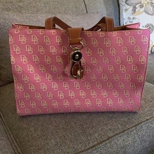 Dooney & Bourke tote